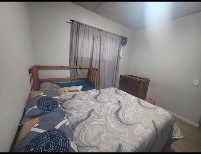 1 BEDROOM APARTMENT FOR SALE IN PINELANDS